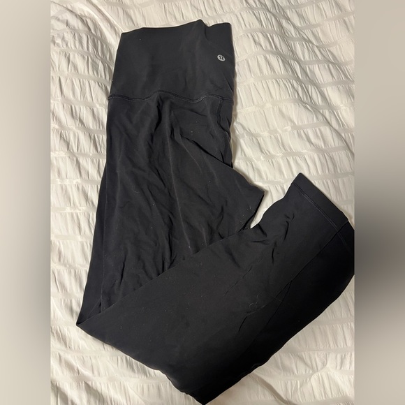 Lululemon aligns size 14 - Picture 3 of 3